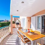 Villa Aire